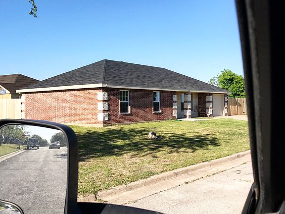 4th image of 313 Mesa Dr