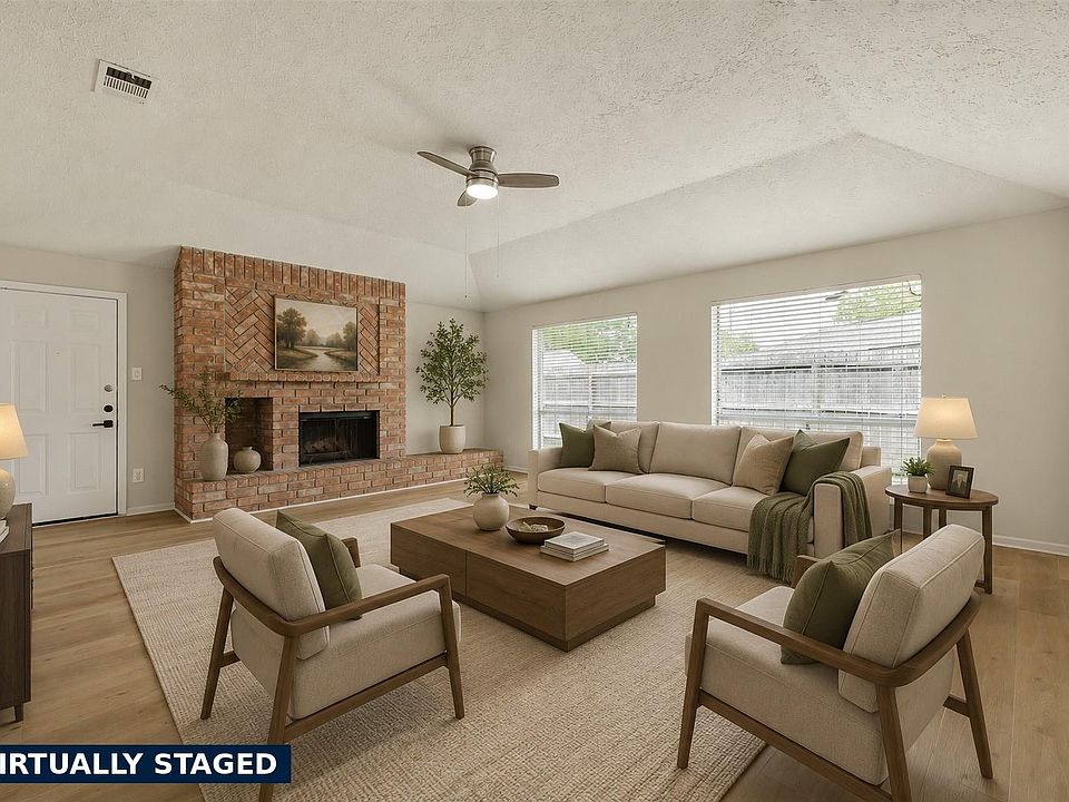 1st image of 2775 Glen Haven Dr