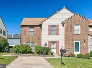 15054 Poquessing Creek Ln, Philadelphia, PA 19116