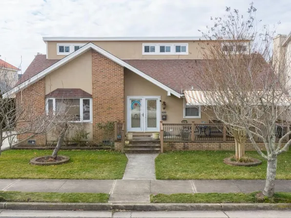 606 N Huntington Ave, Margate, NJ 08402