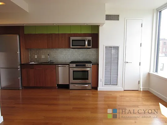 Rented by Halcyon Management Group LLC | media 19