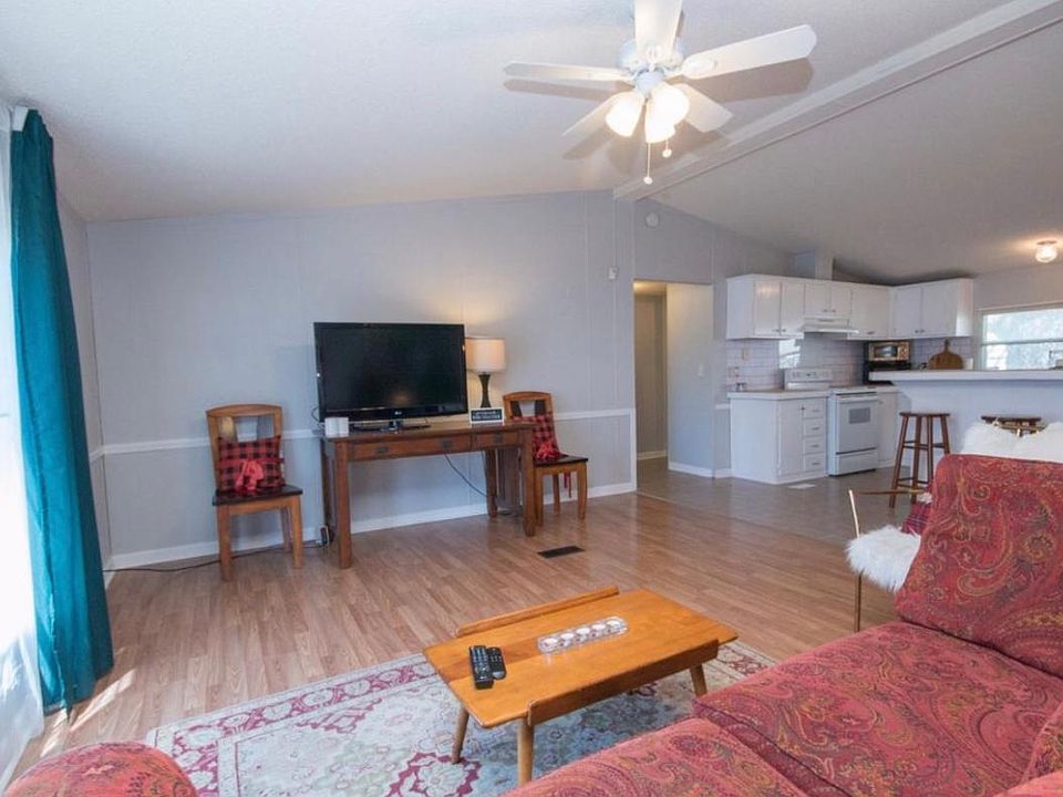 1st image of 2712 Bullock Ave
