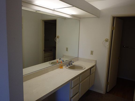 5th image of 10250 Caminito Cuervo Unit 27