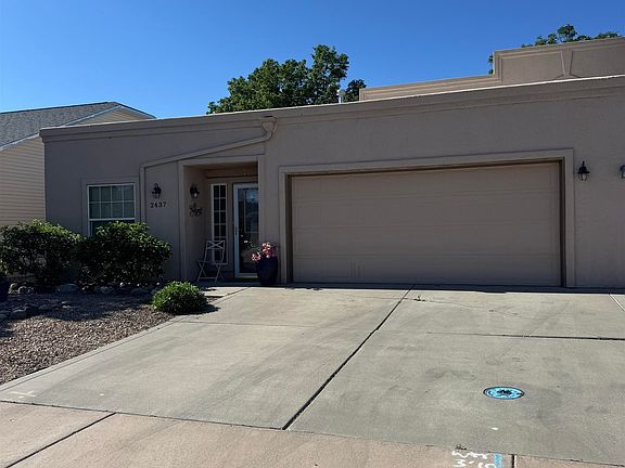 2nd image of 2437 Roan Ridge Rd