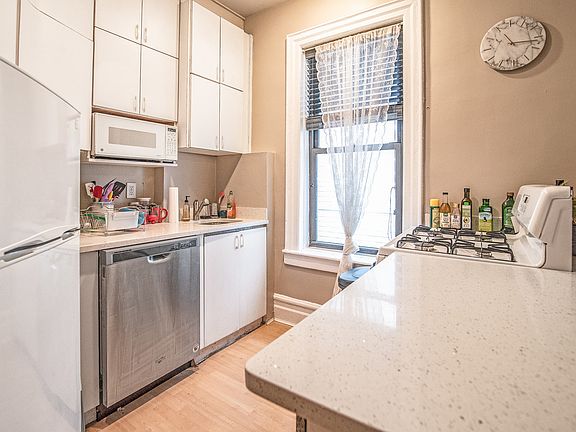 2nd image of 338 E 67th St APT 24