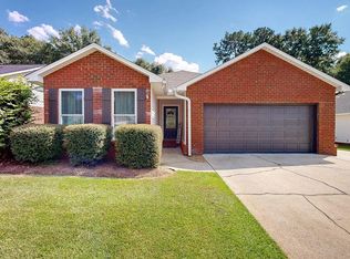 1015 Baywood Rd, Dothan, AL 36305