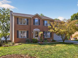 1472 Corona Dr, Lexington, KY 40514