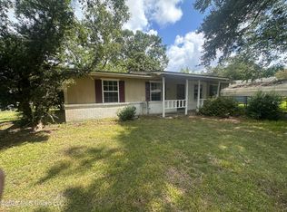 4603 New Hope Ave, Pascagoula, MS 39581