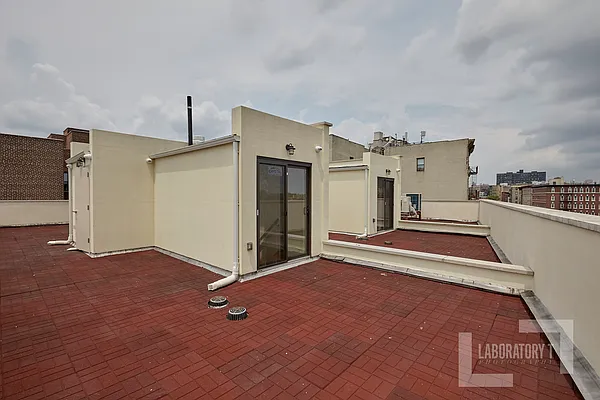 Rented by Keller Williams NYC | media 3