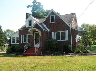 3850 Seneca Rd, Sharpsville, PA 16150