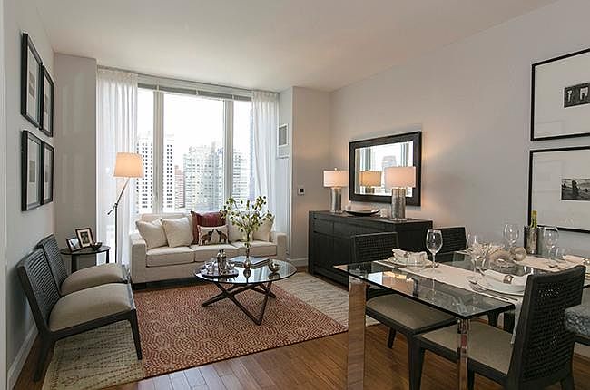 1st image of 160 W 62nd St APT 4F