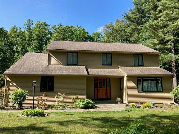 2nd image of 43 Aubinwood Rd