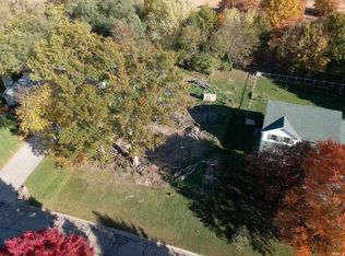 53598 Hickory Ln, Elkhart, IN 46514