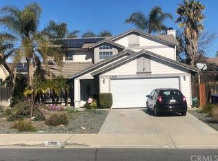 2368 W Calle Vista Dr, Rialto, CA 92377