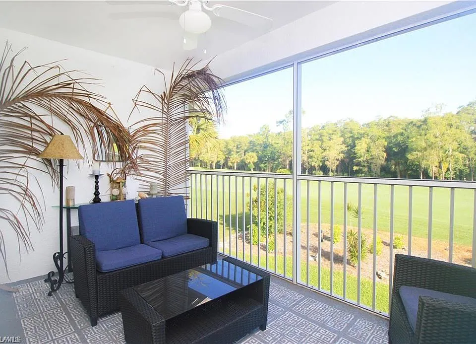 2925 Cypress Trace Cir #201