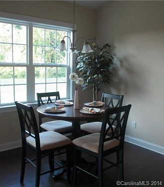 4th image of 1814 Alden Oaks Dr