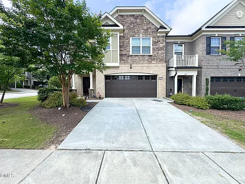 403 Daylin Dr Photo 1