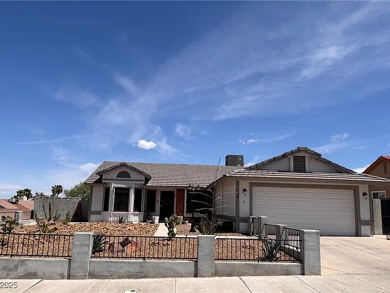 148 Triberg Ct — Photo 26