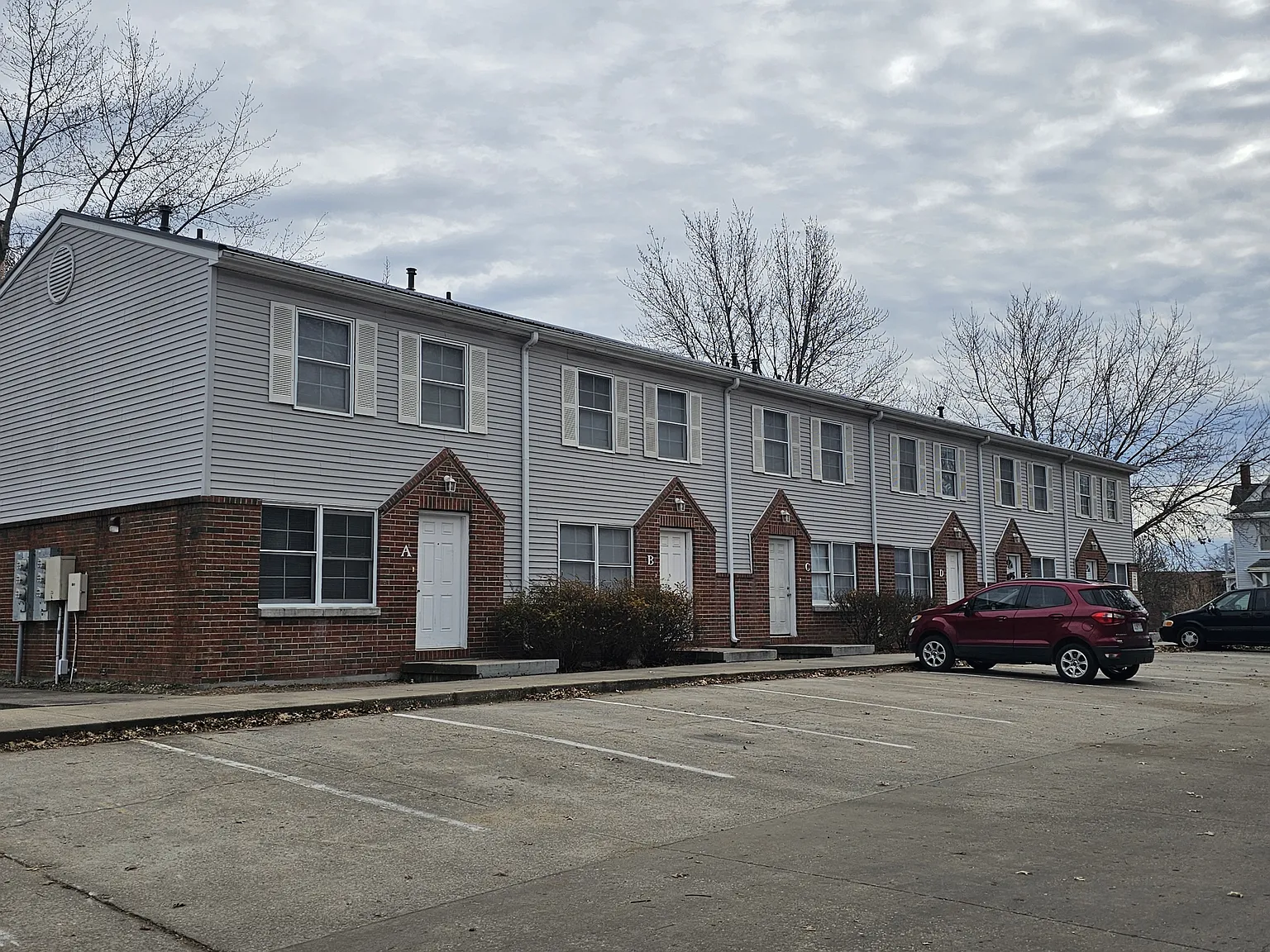 215 Grover Street - K — Photo 1