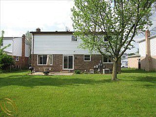 2nd image of 43813 Cranford Ave