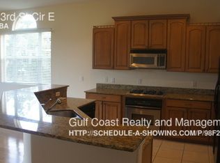 1304 3rd Street Cir E, Palmetto, FL 34221