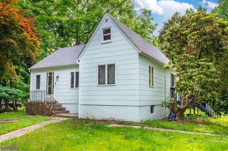 341 Glenwild Ave, Bloomingdale, NJ 07403 Zillow