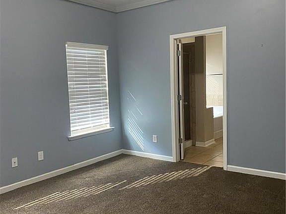 2nd image of 1270 Maxwell Cir