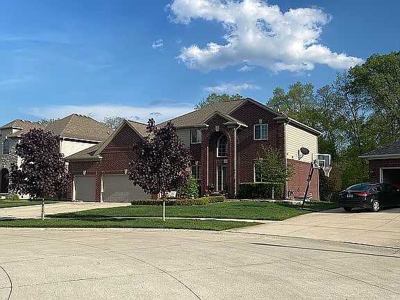 2nd image of 21926 Sturgeon River Dr