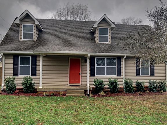 2nd image of 209 Glenrose Ln