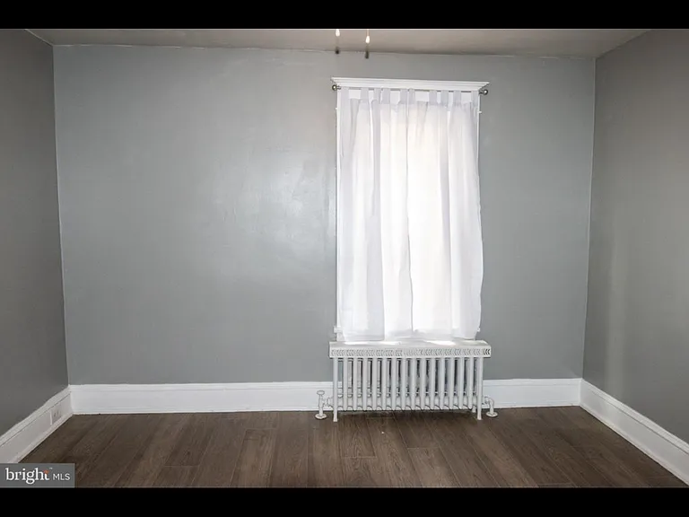 102 Schuylkill Ave — Photo 3