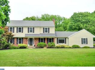 903 Elk Ln, West Chester, PA 19382