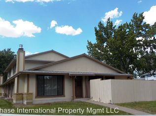 957 Ridgewood Dr, Sparks, NV 89434