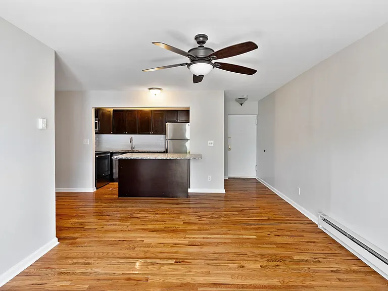420 Highland Ave — Photo 6