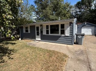 2712 S Saint James Blvd, Evansville, IN 47714