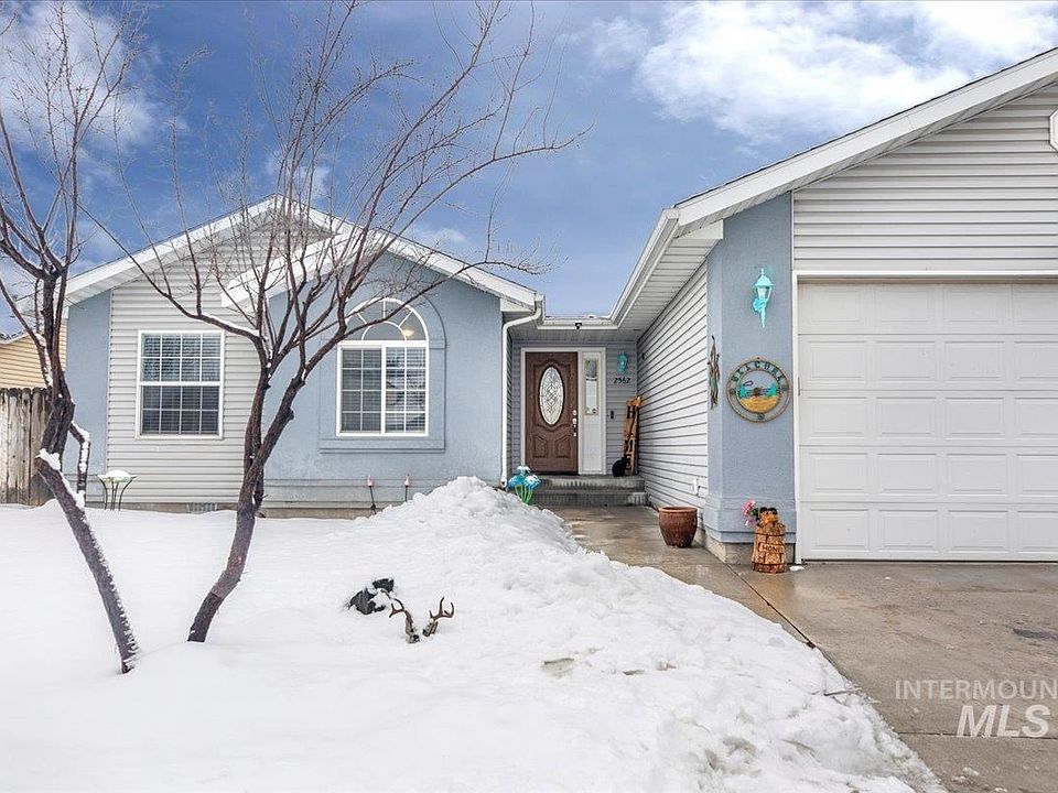 1st image of 2562 Paintbrush Dr