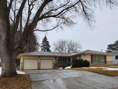 43 Prospect St SW, Le Mars, IA, 51031