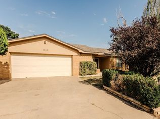 1015 Homestead Dr, Lubbock, TX 79416