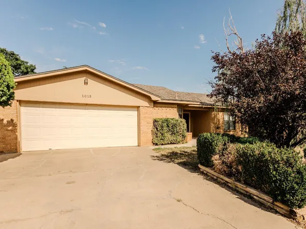 1015 Homestead Dr, Lubbock, TX 79416