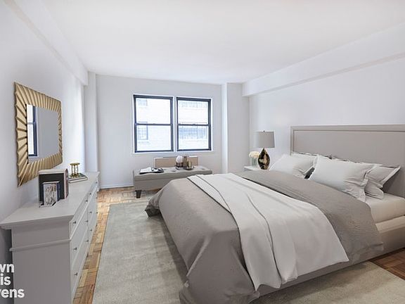 3rd image of 55 E 9th St APT 5M