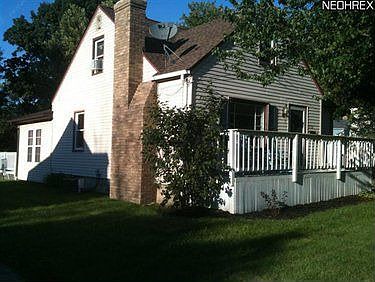 3rd image of 2132 Hermosa Dr