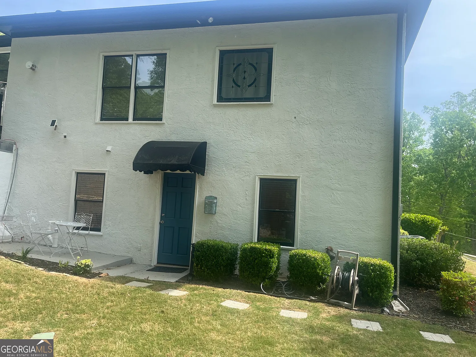 2 bed, 750 sqft, $1,500 — Photo 1