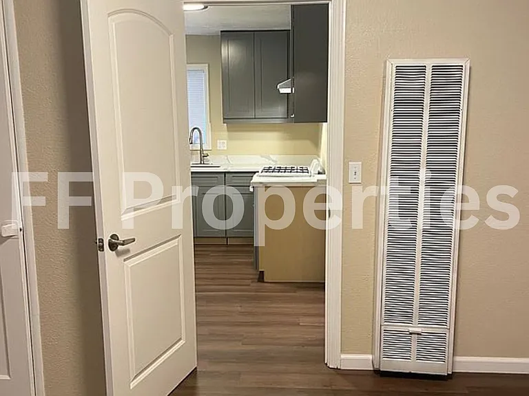 35151 Lucerne St #2 — Photo 9