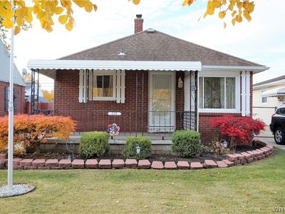 221 Glencove Rd, Buffalo, NY, 14223