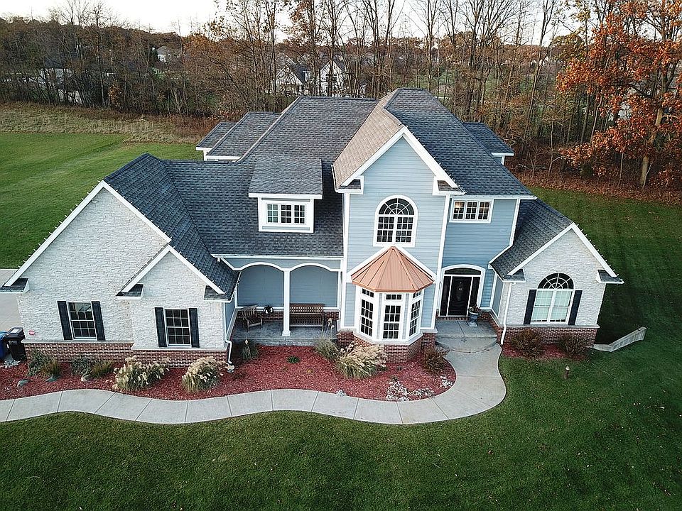 1st image of 10670 Martell Ct