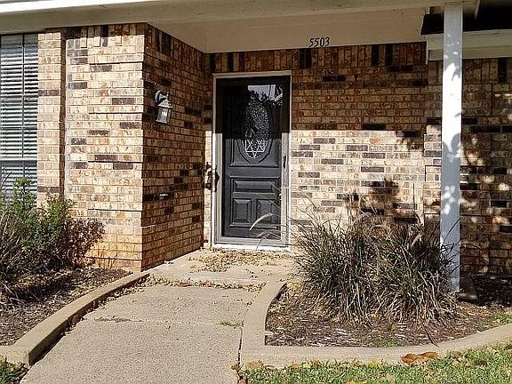 3 bedrooms, 2 full baths, 2 car garage, 2 dining areas, 1 living area