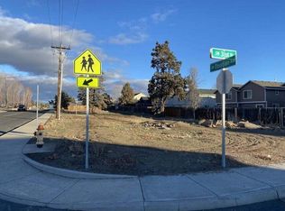 3080 SW Obsidian Ave, Redmond, OR 97756