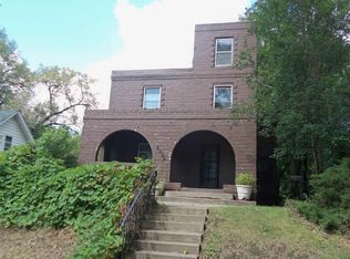 2506 East St, Davenport, IA 52803