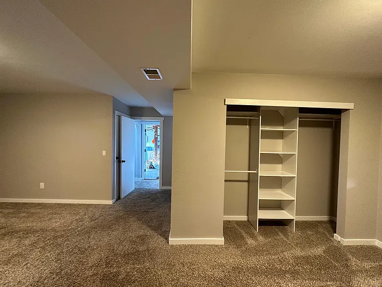 Lower Level - Master Bedroom
(carpet removed, LVP installed)
