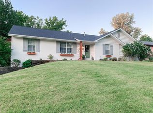 955 Long Branch Rd, Troy, IL 62294