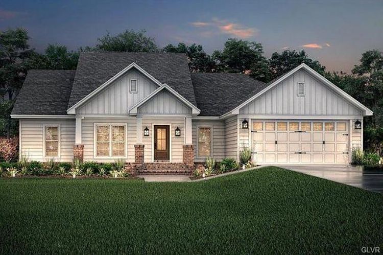 2nd image of 421 Lakota Ln